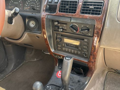 Used 1998 Toyota 4Runner Limited image 13