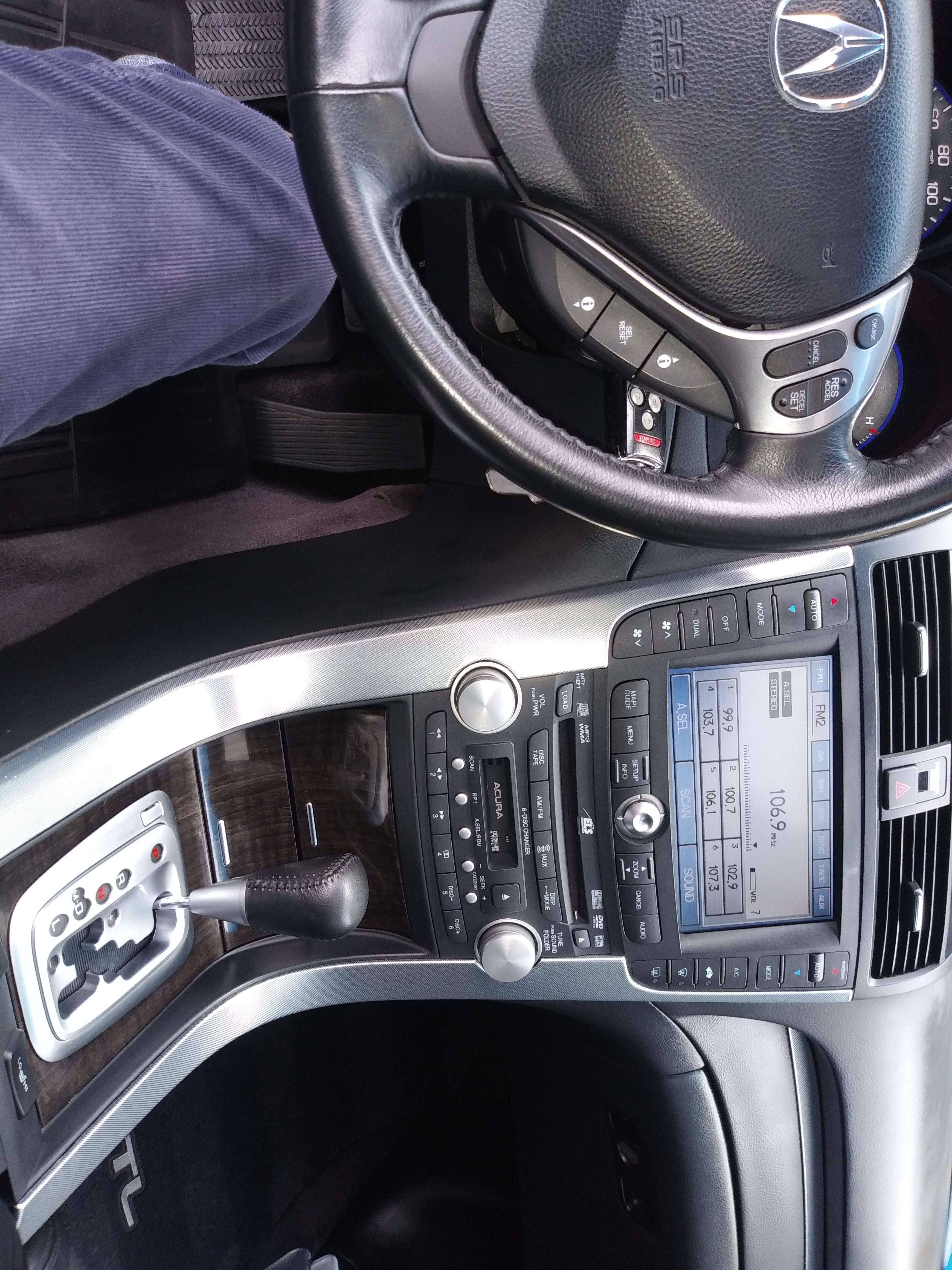 Used 2008 Acura TL FWD image 4