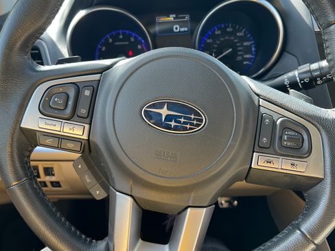 Used 2016 Subaru Outback 2.5i Limited AWD/4WD image 18