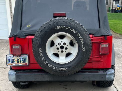 Used 2003 Jeep Wrangler Sport AWD/4WD image 4