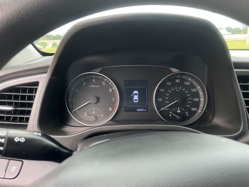 Used 2018 Hyundai Elantra SEL w/ Cargo Package image 15