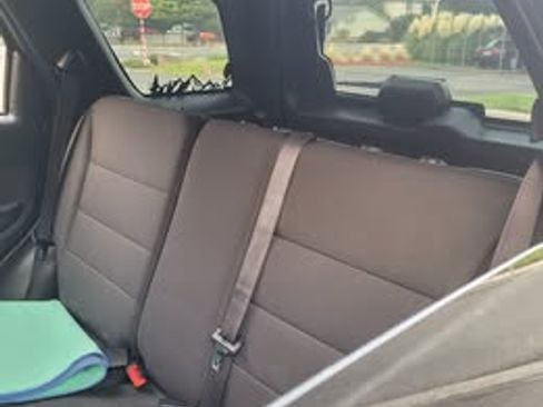 Used 2011 Ford Escape XLT w/ 202A Rapid Spec Order Code image 8