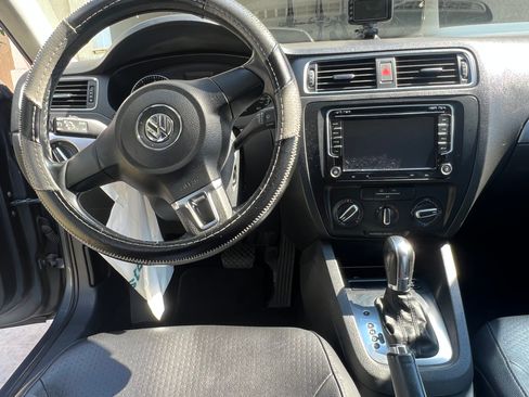 Used 2013 Volkswagen Jetta SE image 11