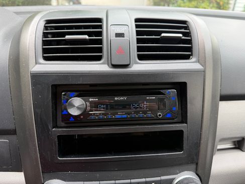 Used 2011 Honda CR-V LX image 5