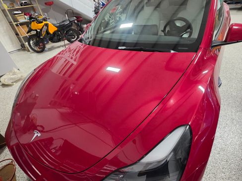 Used 2023 Tesla Model Y Performance AWD/4WD image 2