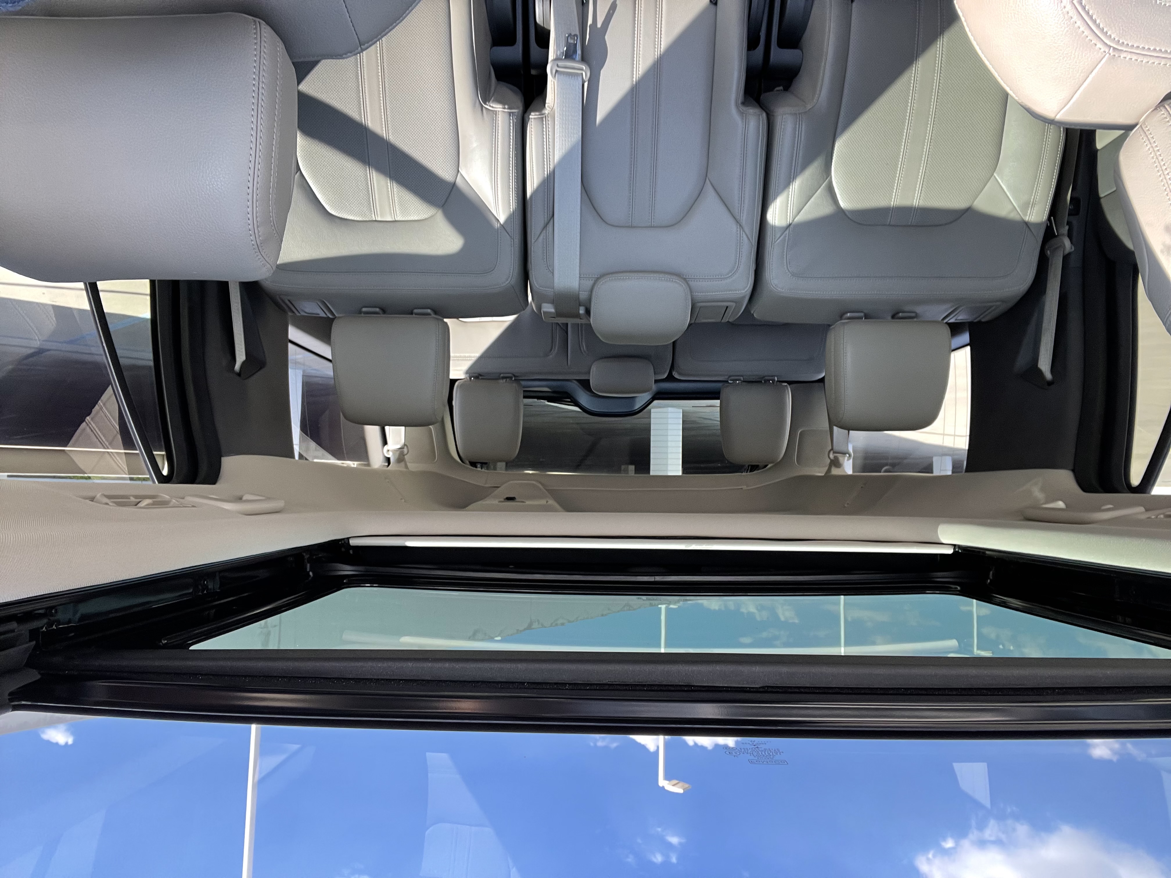 Used 2018 Ford Expedition Max Limited w/ Equipment Group 302A AWD/4WD image 17