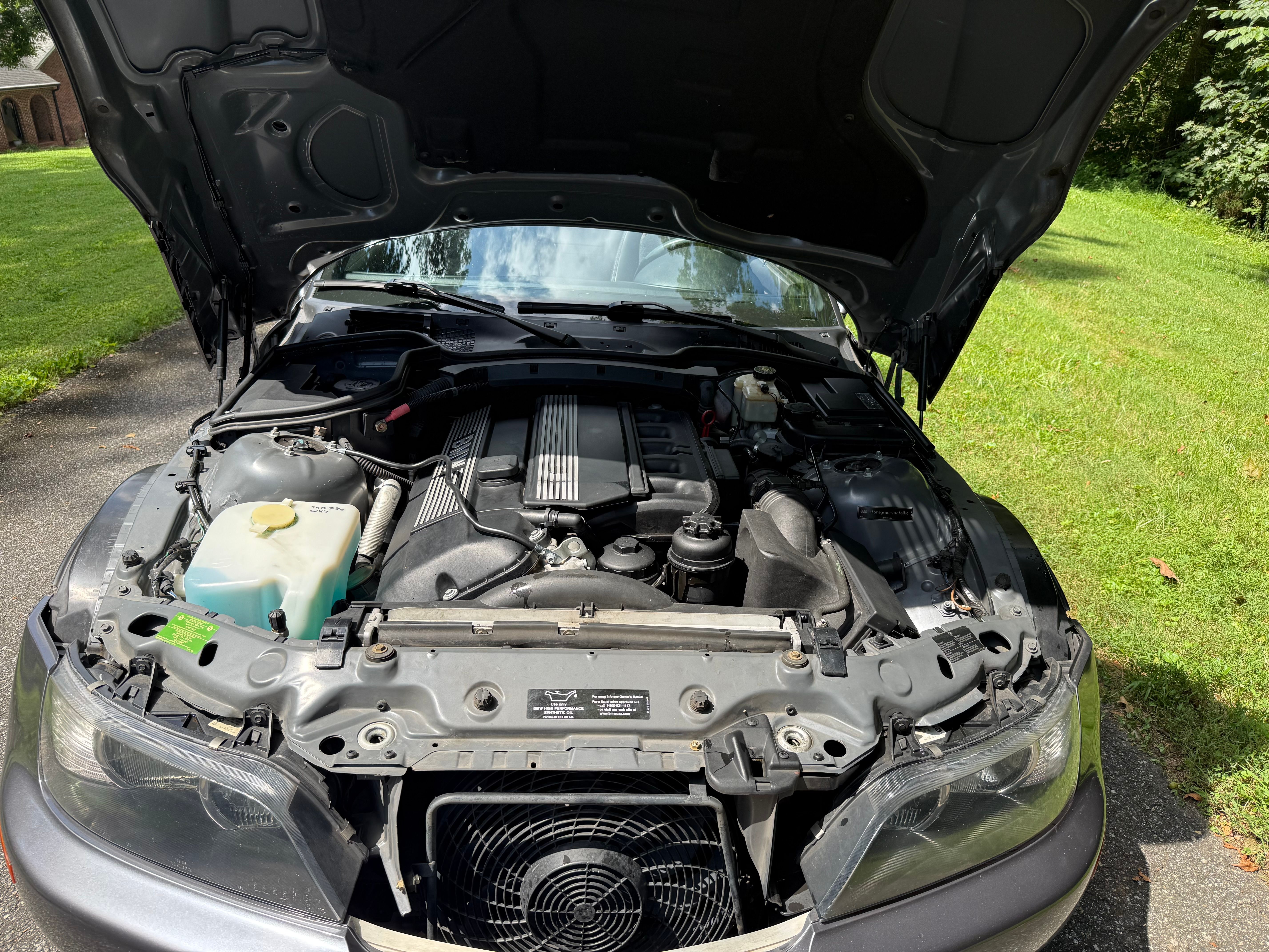Used 2000 BMW Z3 2.5i RWD image 6