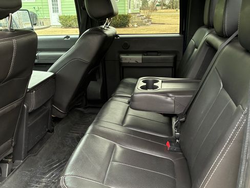 Used 2012 Ford F350 Lariat w/ Lariat Interior Pkg image 6