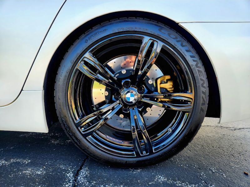 Used 2017 BMW M6 Gran Coupe RWD image 24