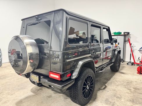 Used 2017 Mercedes-Benz G 63 AMG 4MATIC image 4