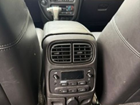 Used 2008 Chevrolet TrailBlazer LT w/ Sun And Sound Package AWD/4WD image 14