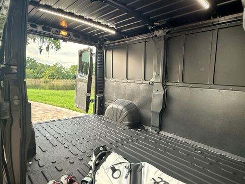 Used 2022 RAM ProMaster 1500 w/ Premium R/V Group FWD image 20