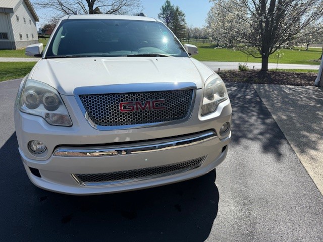 Used 2012 GMC Acadia Denali AWD/4WD image 4
