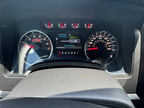 Used 2014 Ford F150 FX4 w/ Equipment Group 402A Luxury AWD/4WD image 16