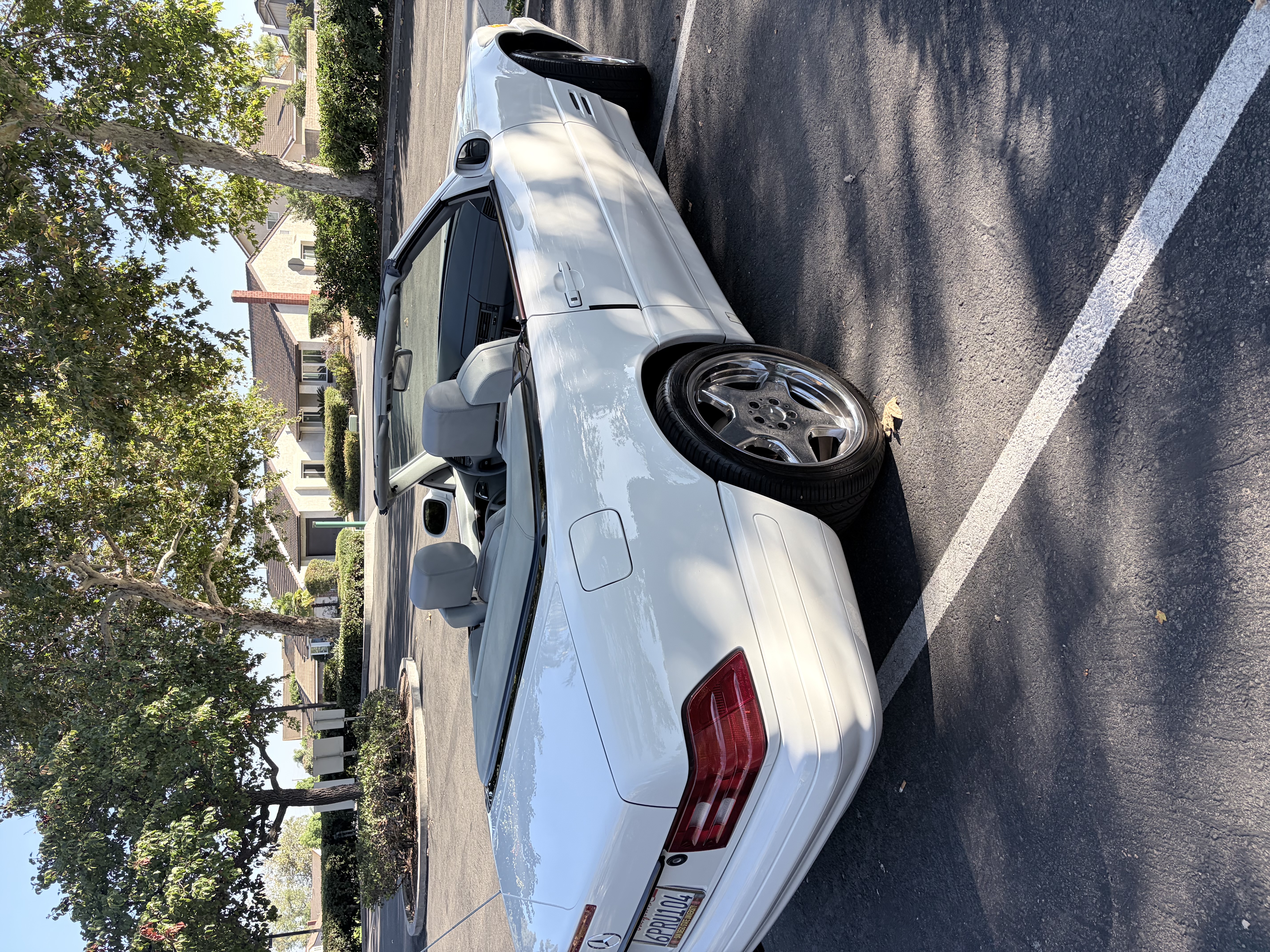Used 1999 Mercedes-Benz SL 500 image 1
