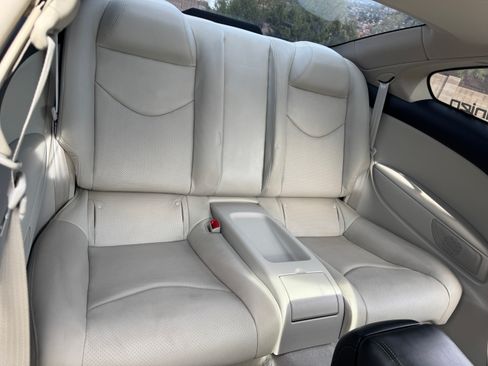 Used 2013 INFINITI G37 Journey w/ Premium Pkg image 18