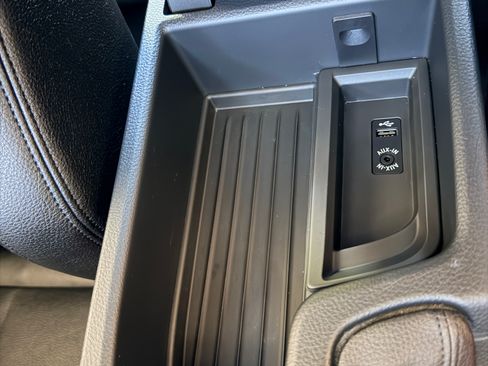 Used 2016 BMW 328i Sedan RWD image 24