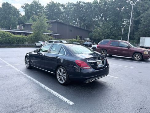 Used 2017 Mercedes-Benz C 300 Sedan image 6