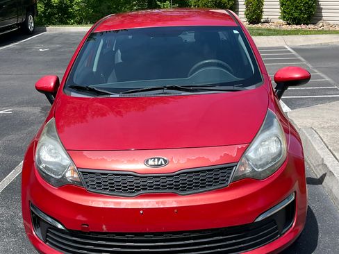 Used 2017 Kia Rio LX FWD image 2