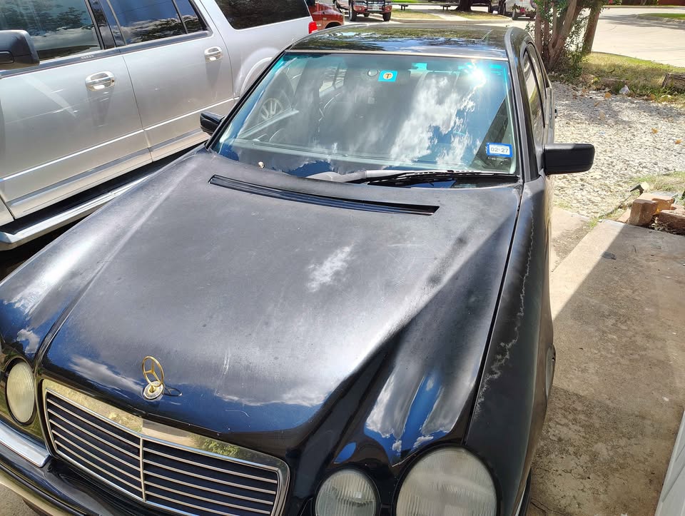 Used 1999 Mercedes-Benz E 430 Sedan image 11