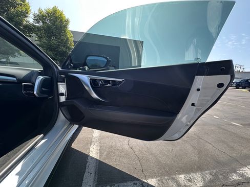 Used 2020 Acura NSX image 22