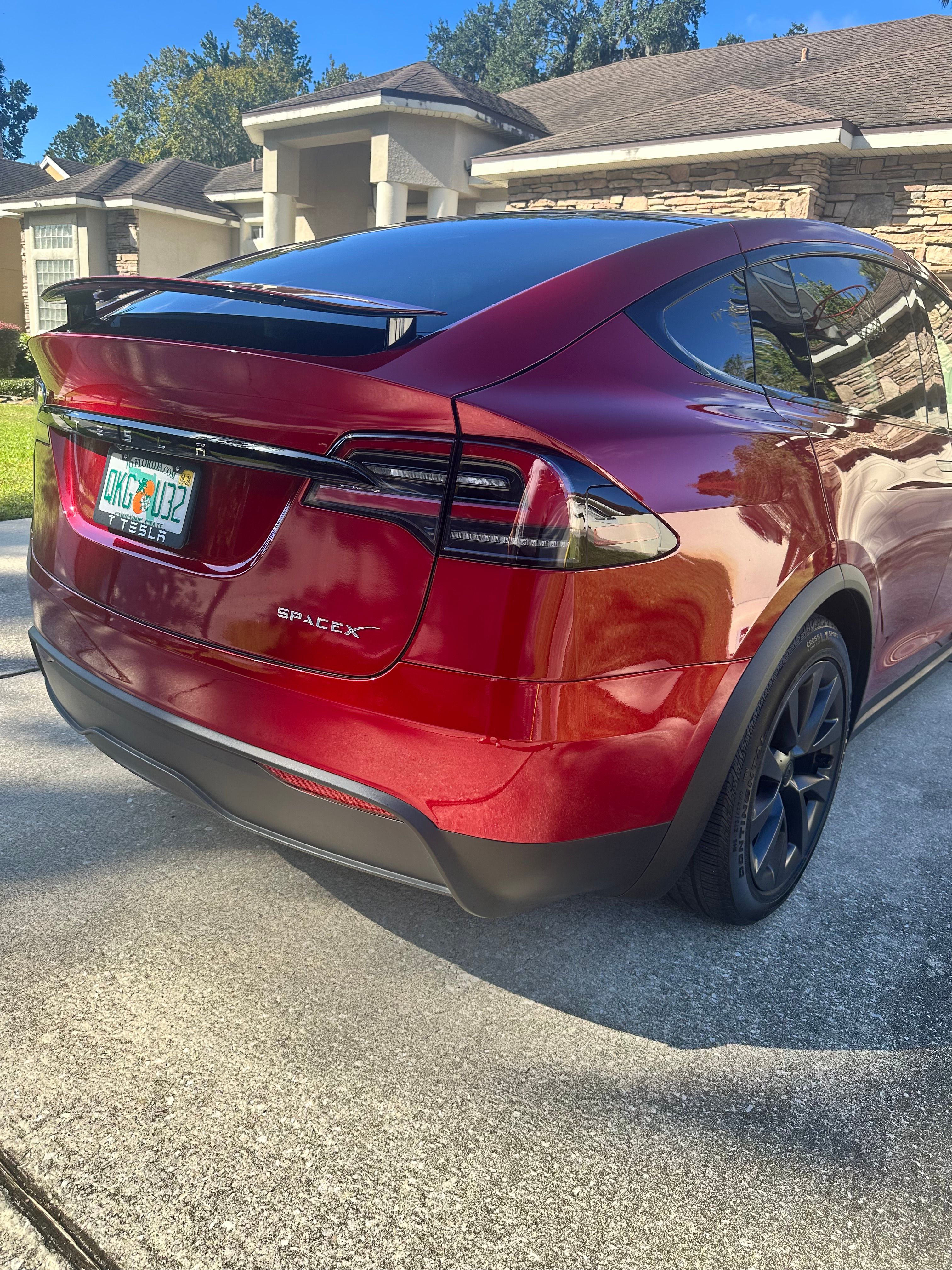Used 2025 Tesla Model X AWD/4WD image 9