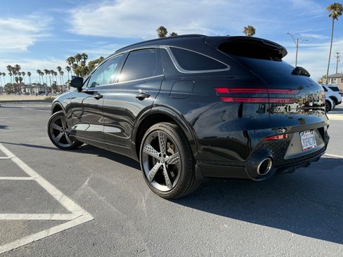 Used 2023 Genesis GV70 2.5T w/ Sport Prestige Package image 24