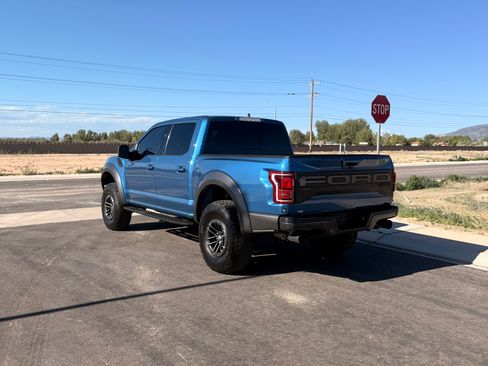 Used 2019 Ford F150 Raptor w/ Equipment Group 802A Luxury AWD/4WD image 17