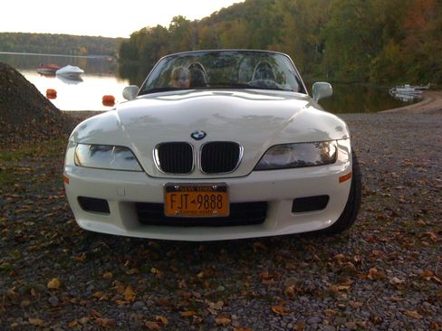 Used 2000 BMW Z3 2.5i image 4