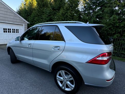 Used 2014 Mercedes-Benz ML 350 4MATIC image 2