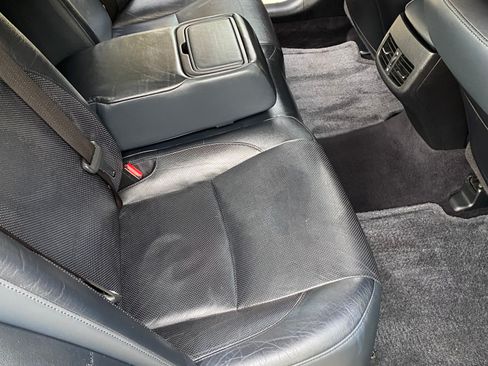 Used 2011 Lexus ES 350 image 21