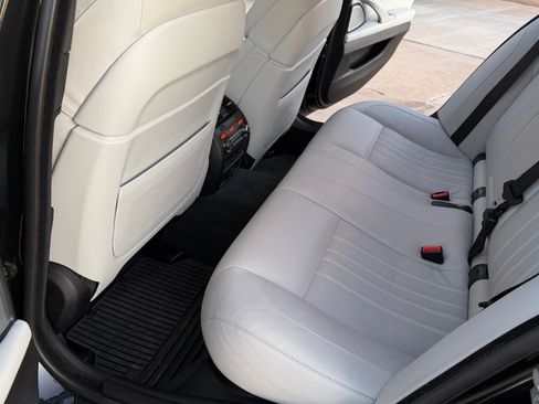 Used 2016 BMW M5 image 19