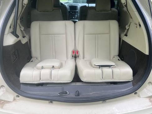 Used 2016 Lincoln MKT AWD w/ Equipment Group 201A image 8