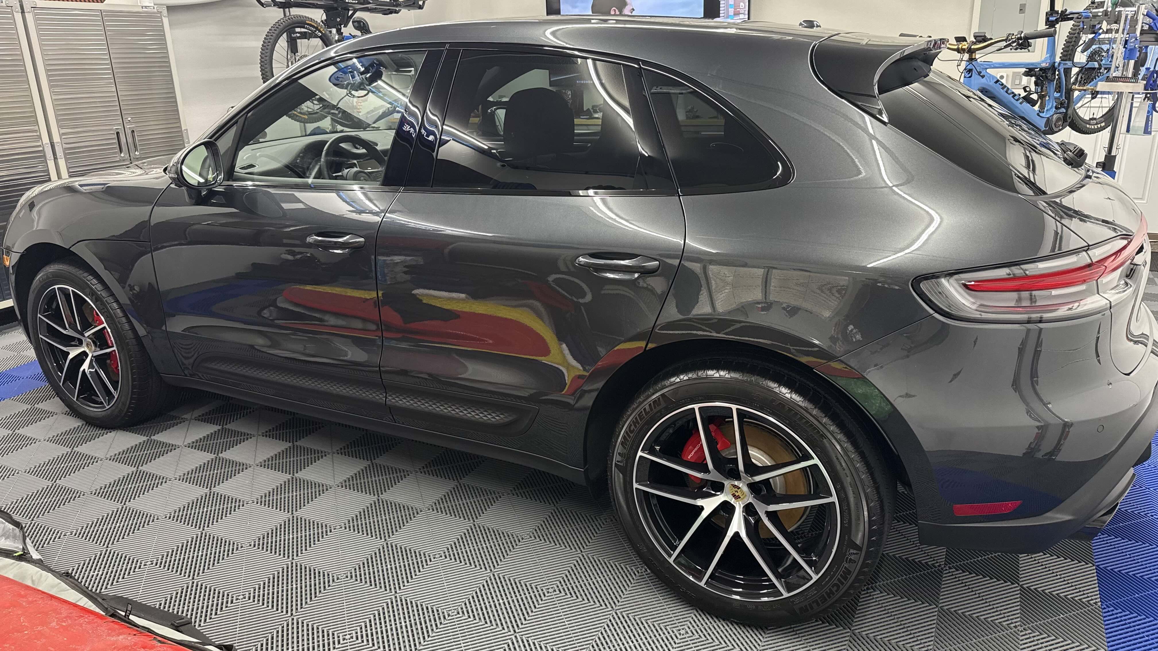 Used 2024 Porsche Macan S AWD/4WD image 6