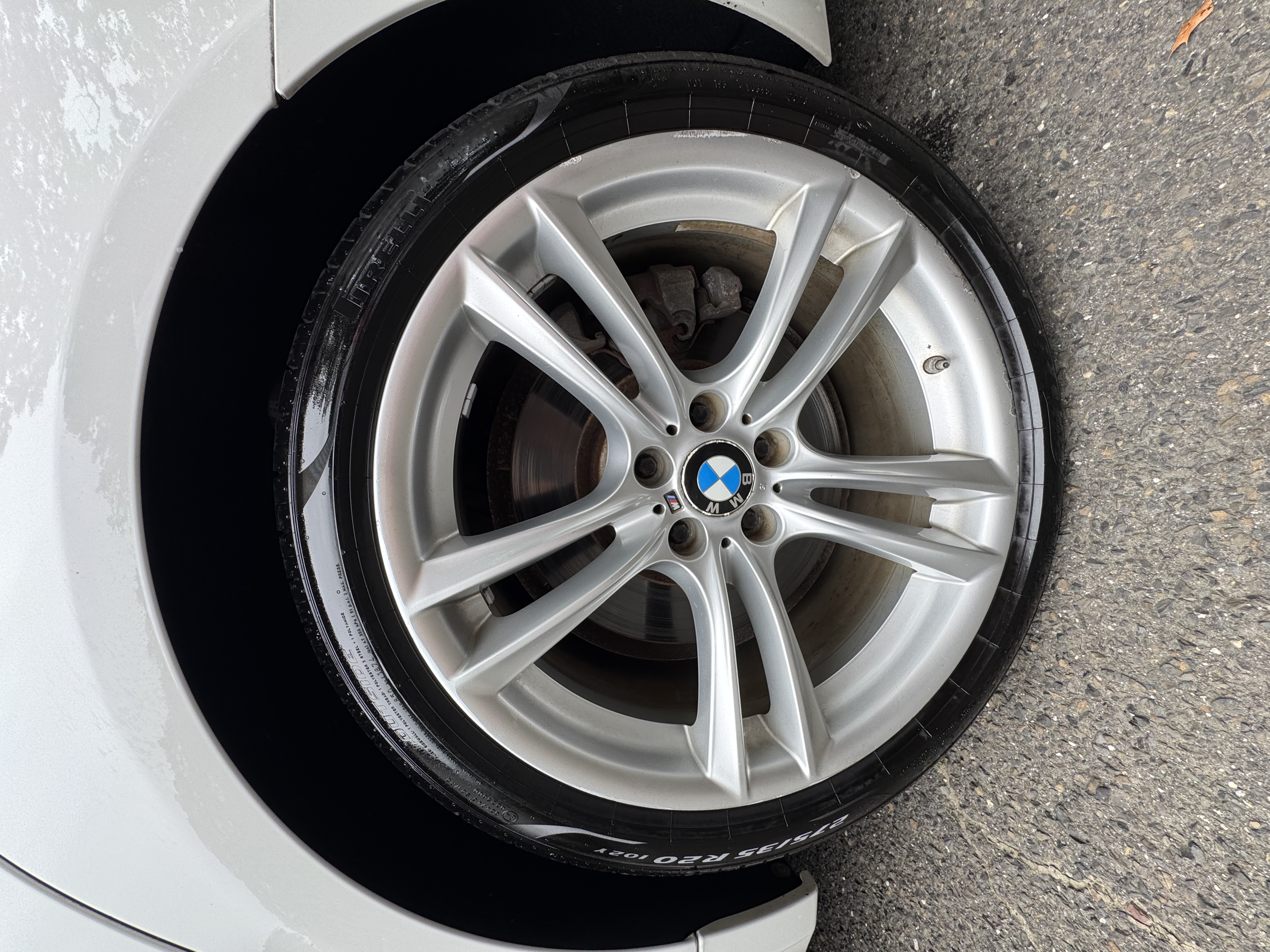 Used 2015 BMW 750i RWD image 11