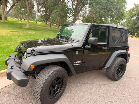 Used 2016 Jeep Wrangler Sport AWD/4WD image 1