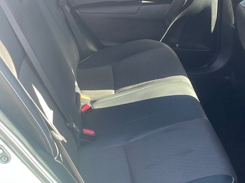 Used 2015 Toyota Corolla S image 14