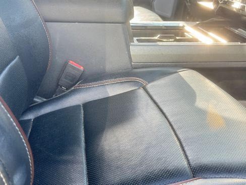 Used 2023 Ford F350 Lariat w/ Lariat Ultimate Package image 11