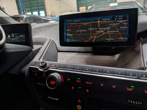 Used 2017 BMW i3 w/ Range Extender image 25