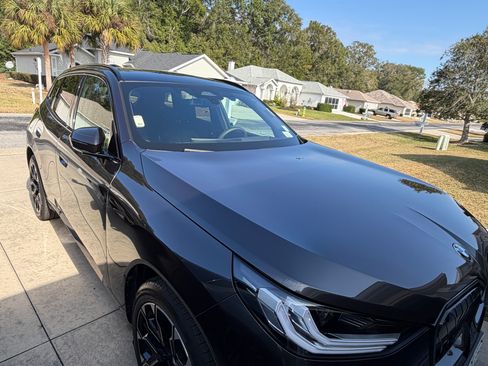 Used 2025 BMW X3 xDrive30i w/ Premium Package image 2