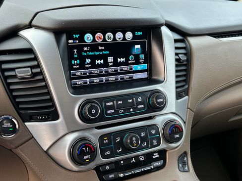 Used 2018 GMC Yukon SLT w/ Open Road Package image 18