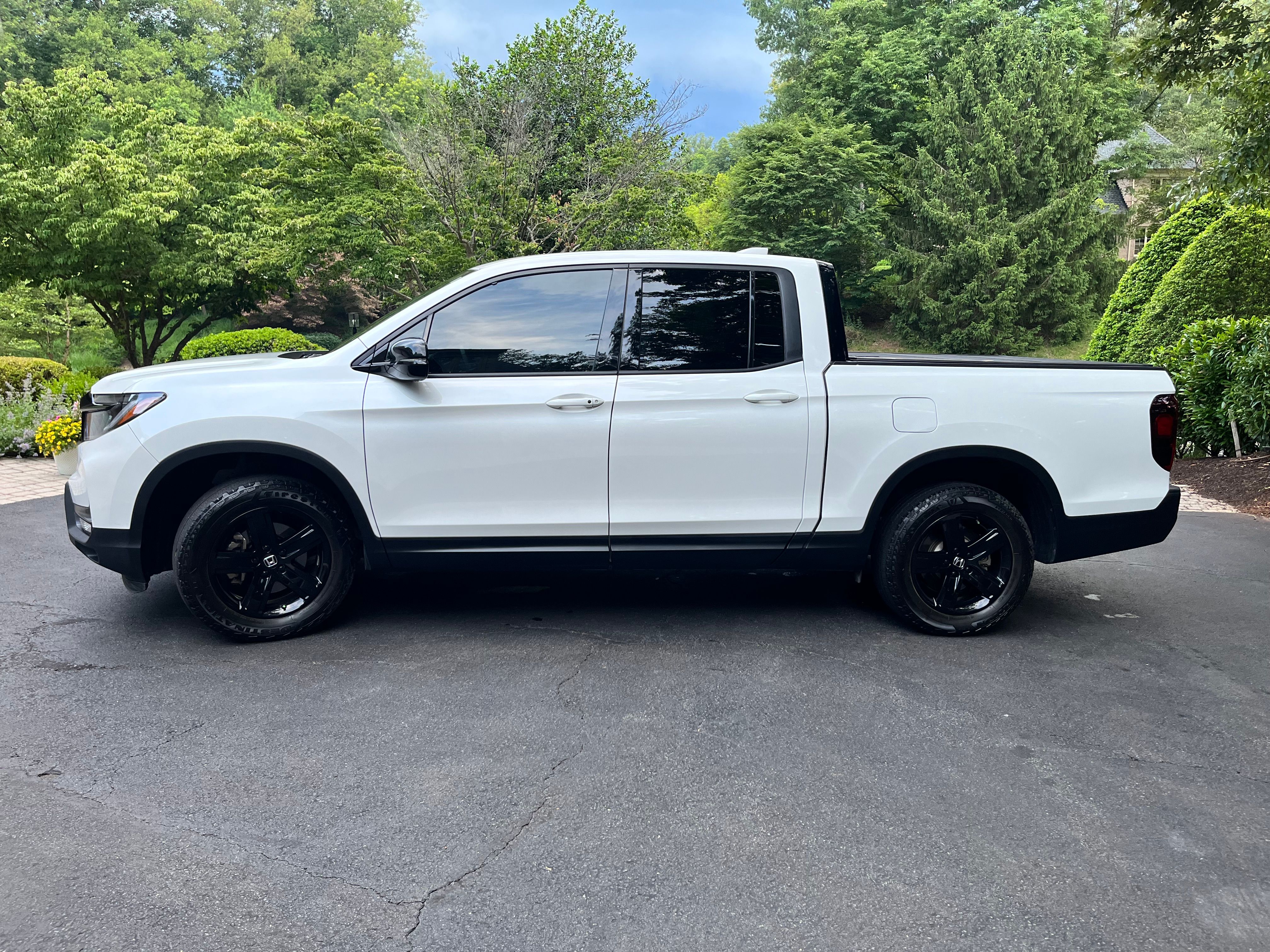 Used 2022 Honda Ridgeline Black Edition image 9