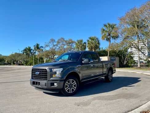 Used 2016 Ford F150 XLT w/ Equipment Group 302A Luxury image 8