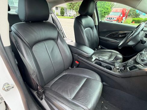 Used 2016 Buick LaCrosse Leather FWD image 14