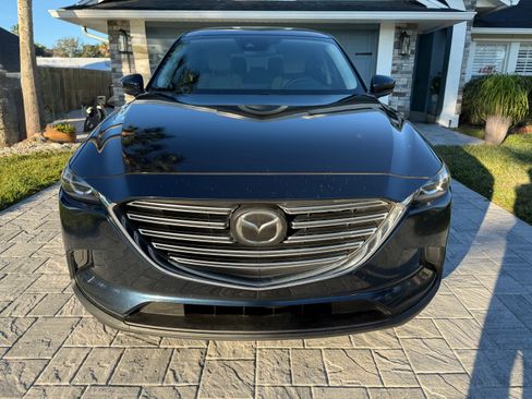Used 2018 MAZDA CX-9 Touring image 2