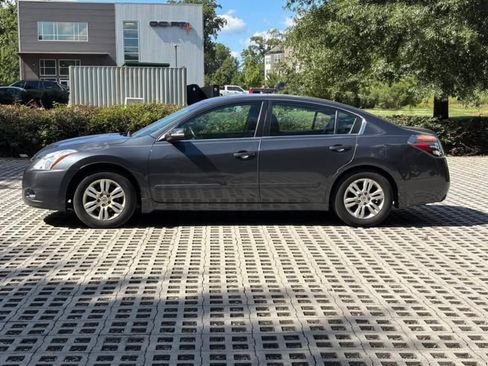 Used 2010 Nissan Altima 2.5 SL w/ SL Pkg image 10
