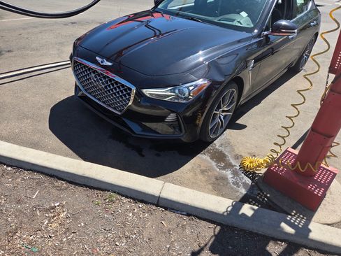 Used 2019 Genesis G70 2.0T Advanced w/ Dynamic Package image 2