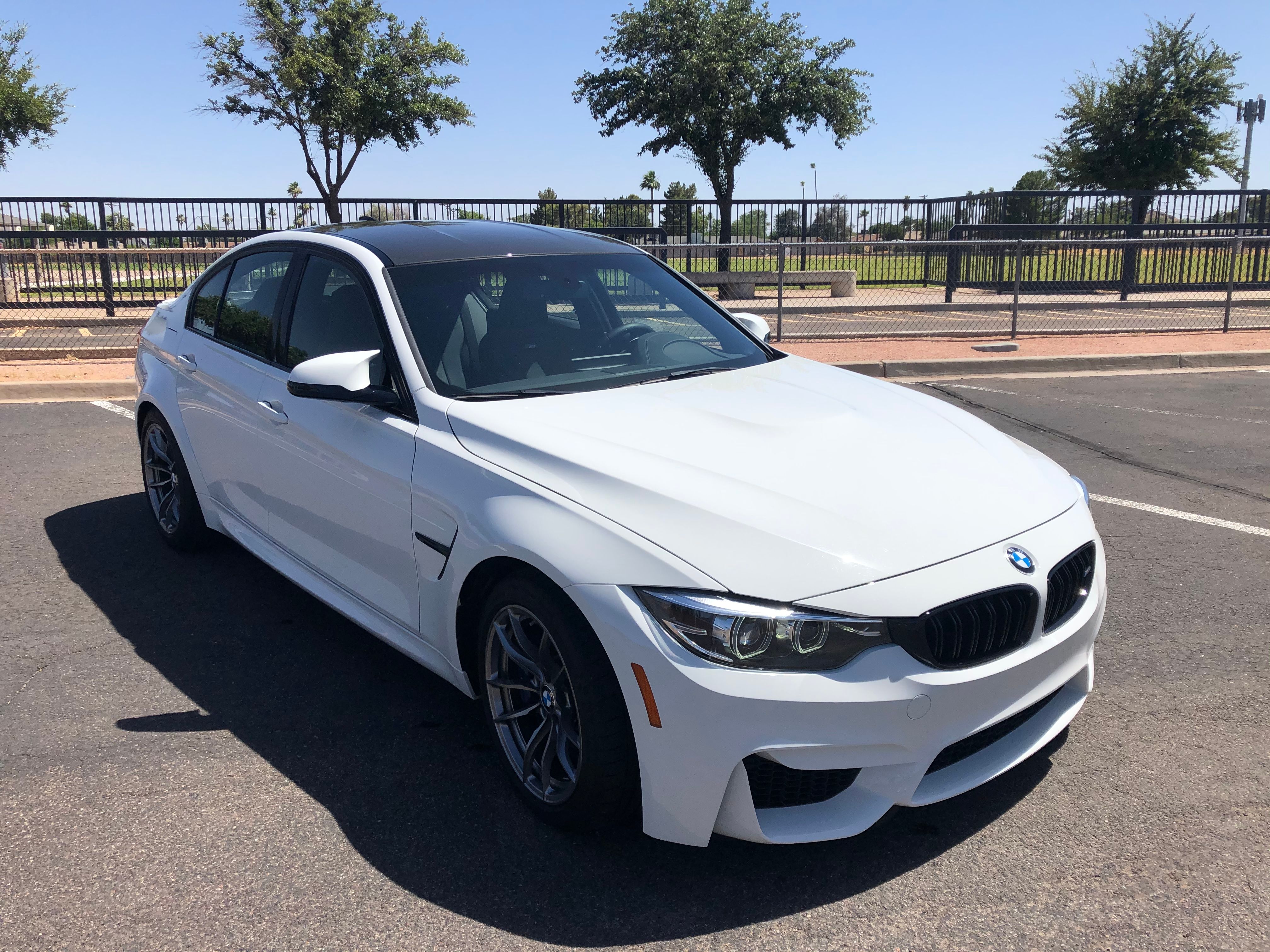 Used 2018 BMW M3 RWD image 9