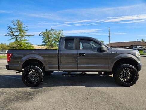 Used 2015 Ford F150 XL w/ Equipment Group 101A Mid image 4