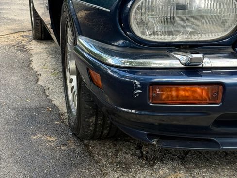 Used 1995 Jaguar XJS V12 Convertible image 14